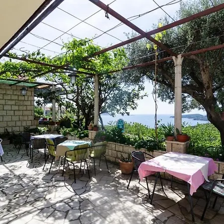 Moretic Orašac