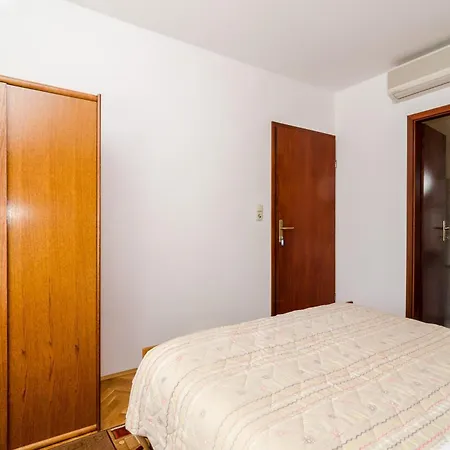 Konukevi Moretic Orasac