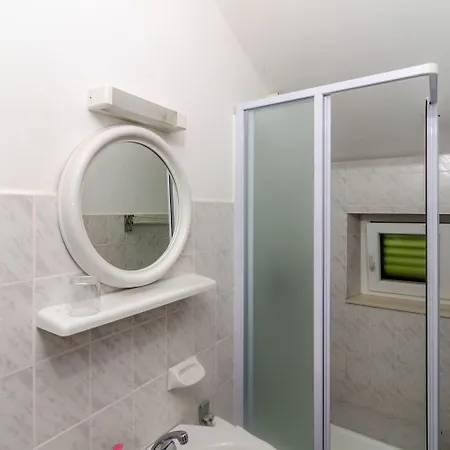 Moretic ゲストハウス