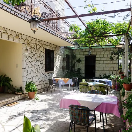 Moretic Casa de hóspedes Orasac