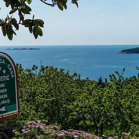 Gostinjska kuća Moretic 3*