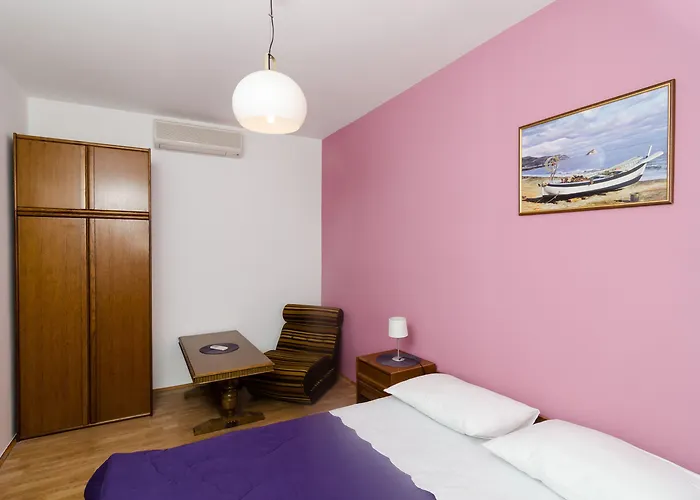 Gostinjska kuća Moretic 3*
