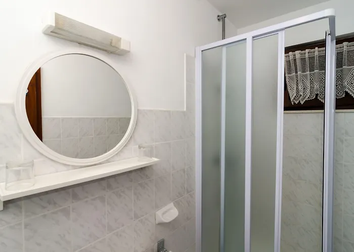 Gostinjska kuća Moretic 3*