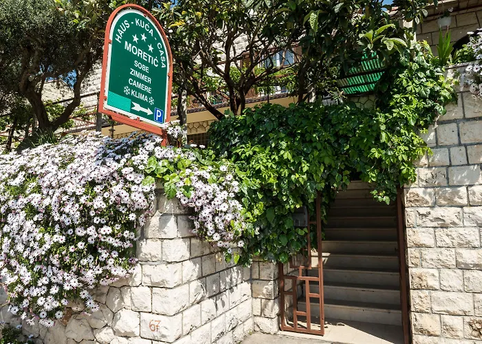 Gostinjska kuća Moretic 3*