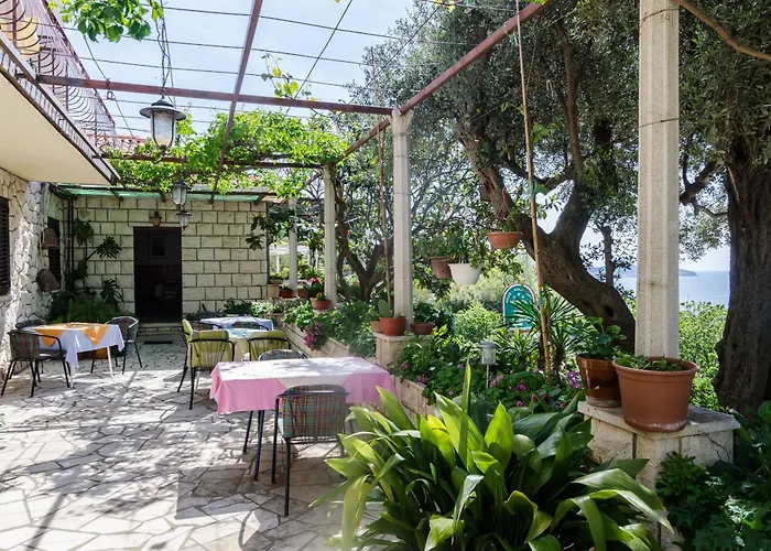 Moretic Gostinjska kuća 3*